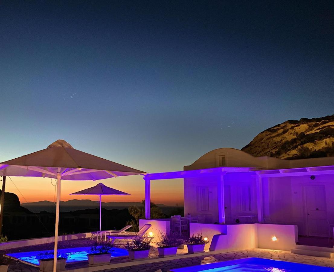 Katharos Pool Villas Οία Εξωτερικό φωτογραφία